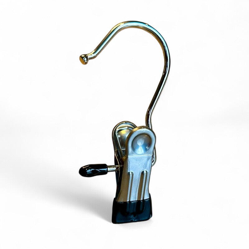 Klemme i metal, til f.eks tørklæder