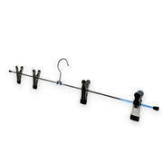 Málmstakur með klemma (B 60 cm) - 50 stk. 4 klemmur H 7 cm. Svartur