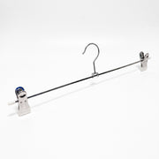 Málmklemmuherðatré hvítt, 40 cm. Verð miðast við lágmarkskaup 300 stk.