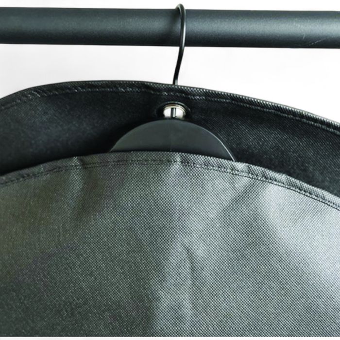 Fatapoki fyrir jakkaföt – non-woven, B60 × H110 cm, svartur.