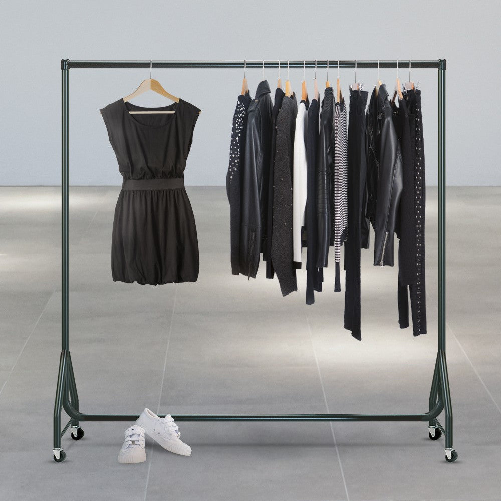 MAXI sort konfektionsstativ og tøjstativ til butik