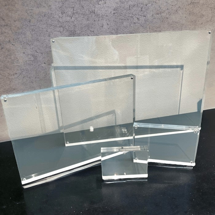 Segulskiltahaldari, A3, B29,5 × D2 × H42 cm, glært akrýl