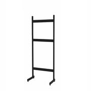 Framework L-gólfstandur. Svartur. B67 × H217,50 cm.