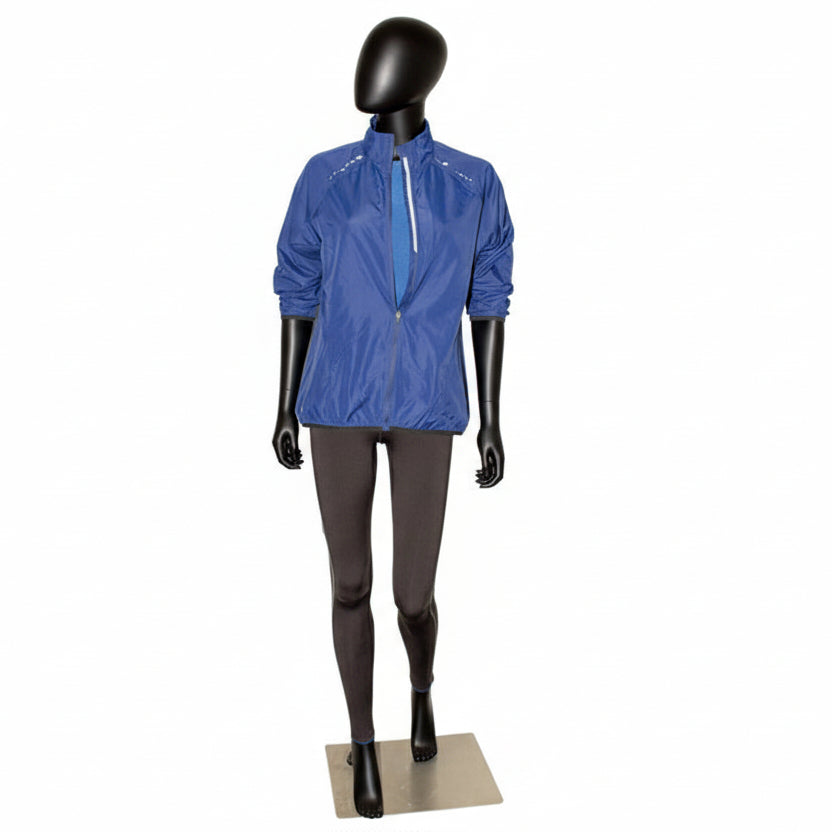 Standard, damamál, B, með beina arma og með tilvikandi fótafærslu, höfuð án andlitsdrætti og burstuð satín málmplata, svartur