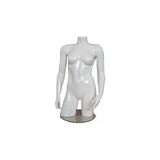 Kvindetorso i fiberglas. Hvid high gloss uden hoved. Torso med hofter. På fodplade.