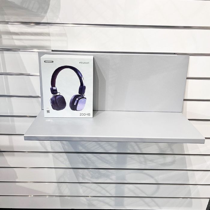 Metalhilla, ská, ljós ál. 59 x 20 x H25,5