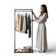 Garderobestativ, sort, B80 x D50 x H140 cm. Tøjstativ Frame