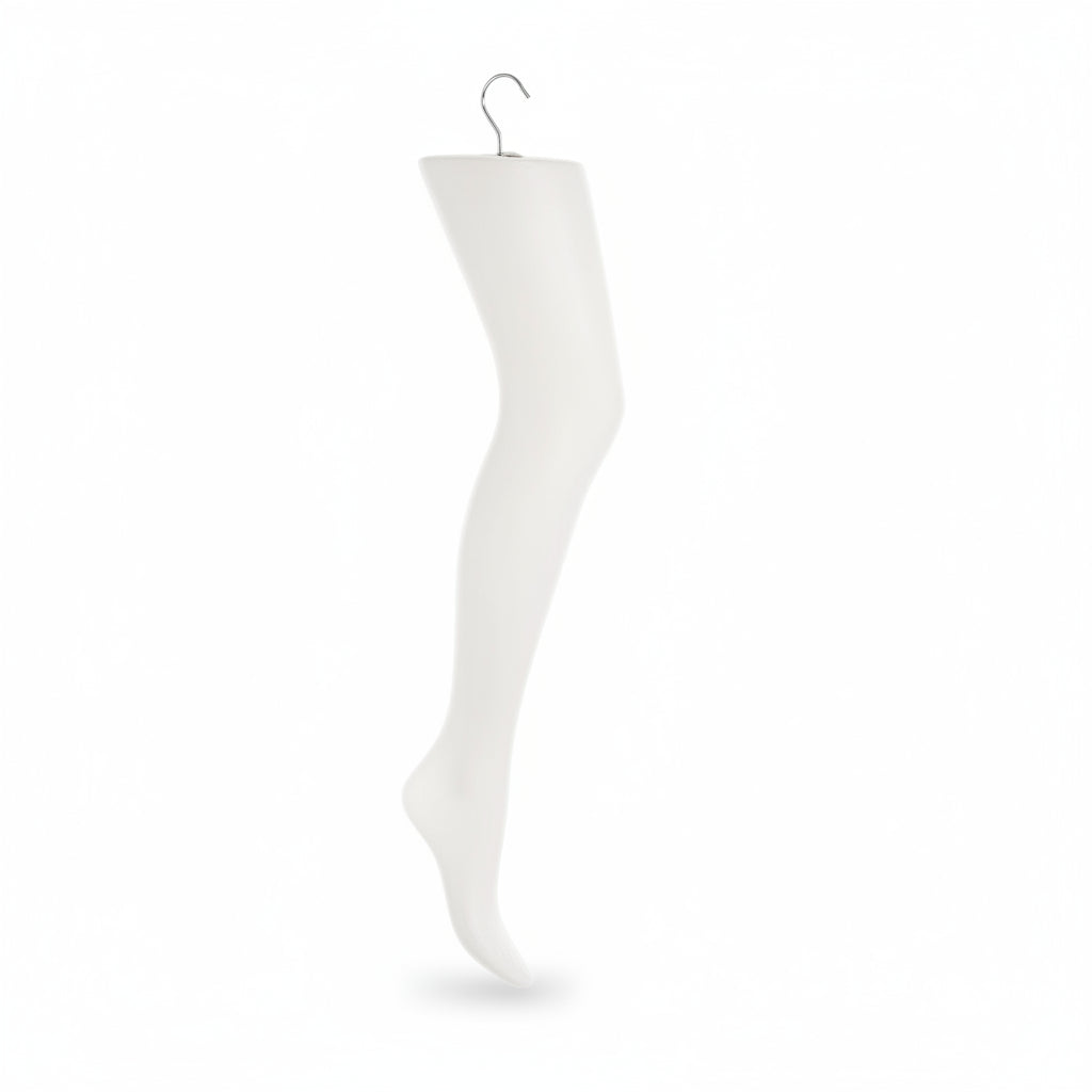 Sokkagína – Dömufótur. Hvítt plast með málmkrók. Hæð 75 cm.