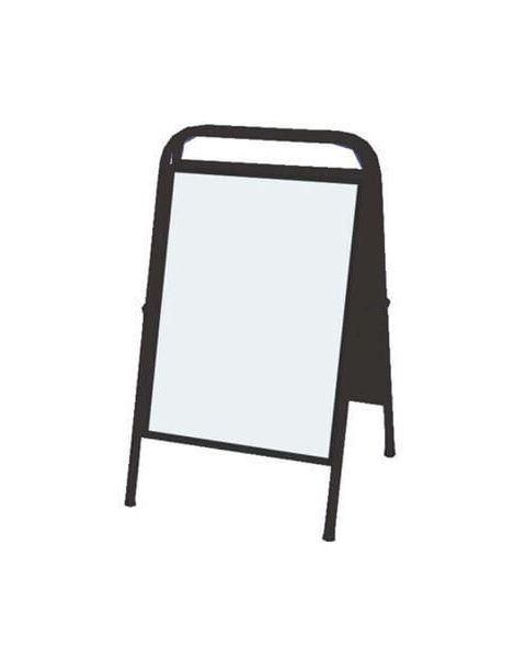 Skilti 50 x 70 cm, svartur kantur