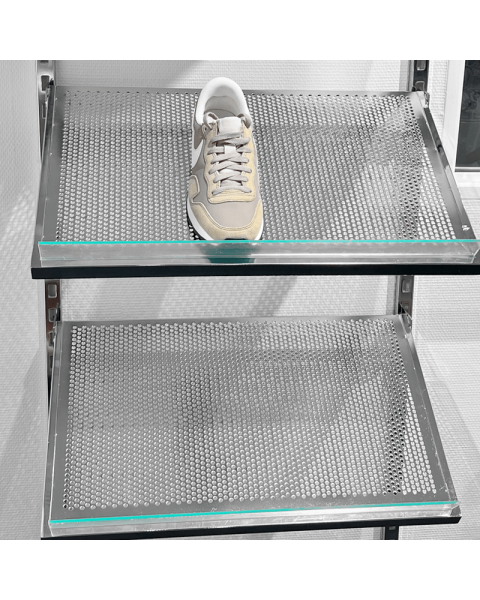 Hilla, skáhallandi með stálgataplötu 61 x 37 cm