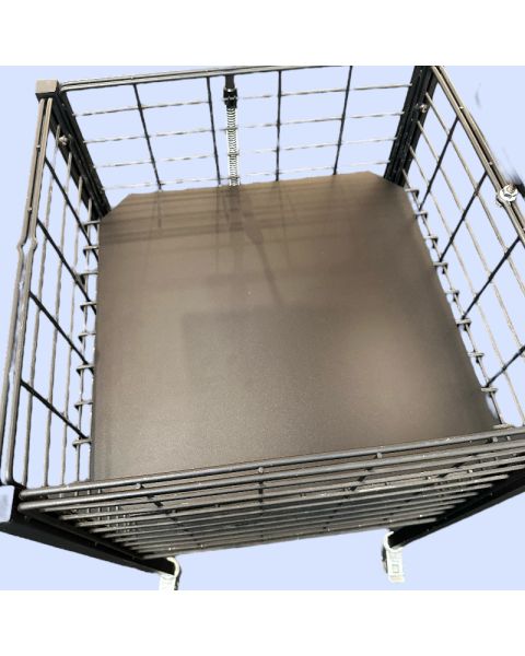 Tubo, plastplata, svört, 44 x 44 cm. Botnhilla fyrir Boxer sölustand