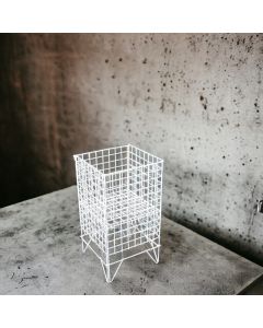 Sölukarfa - Nancy light - 43 x 43 cm, hvít